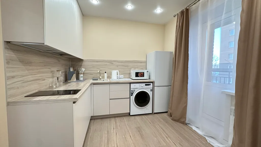 Просторная двухкомнатная квартира — аренда посуточно в Иркутск