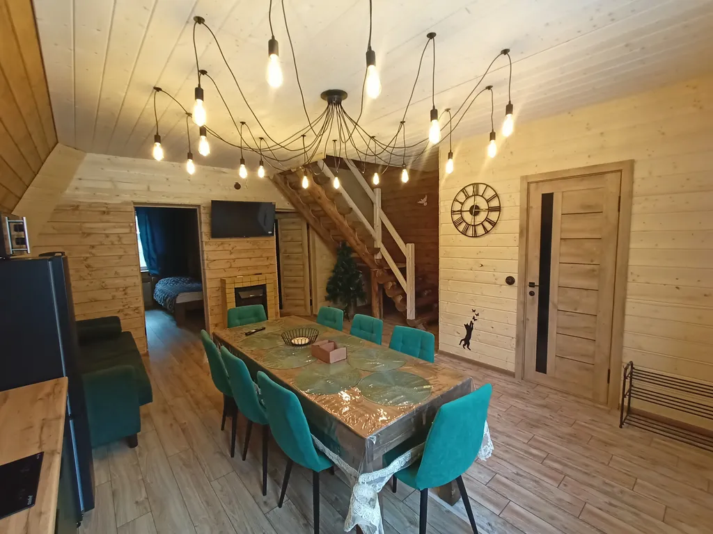 Домик в стиле А-frame шалаш