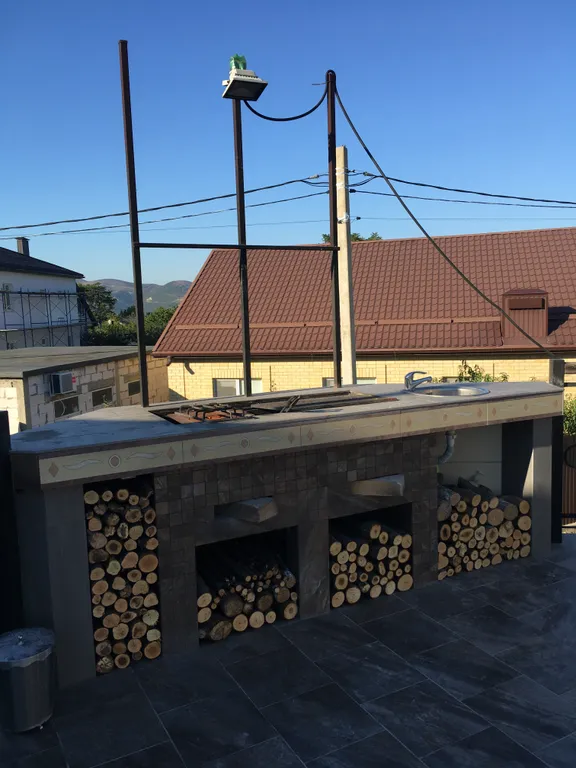 Дом с бассейном, баней и видом на море