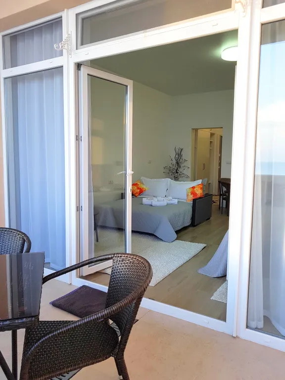 Апартаменты на берегу моря в ЖК Золотые Пески