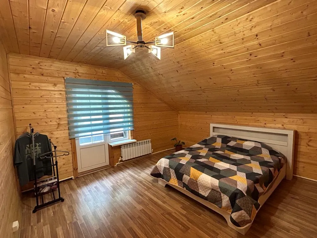 Уютный коттедж в окружении леса