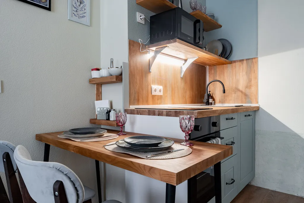 Квартира Дизайнерская квартира-студия — Колпино