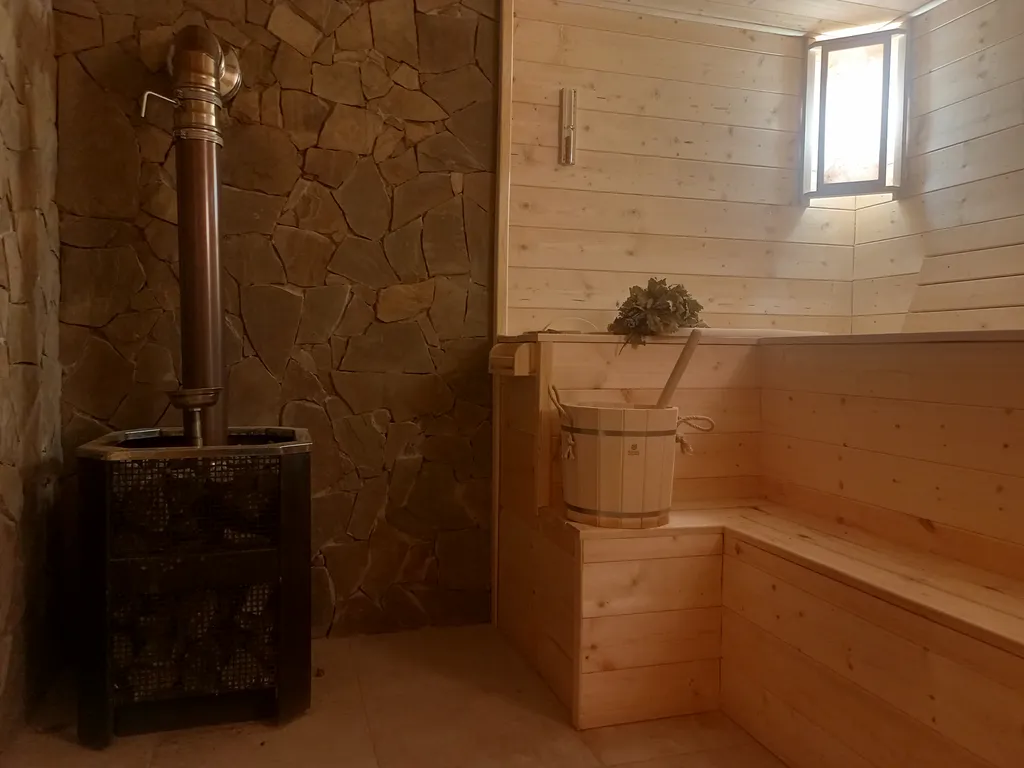 Домик с видом на горы