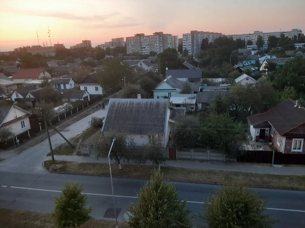 Уютная 3х комнатная квартира, новая, в центральной части