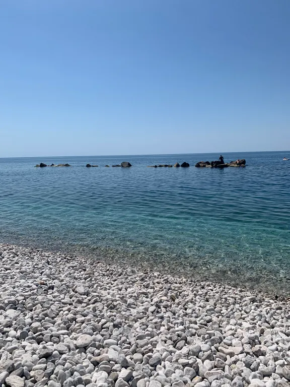 Красивая новая студия в Алупке