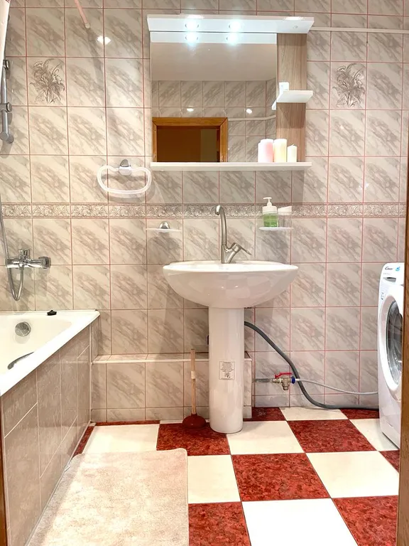 Большая квартира у парка