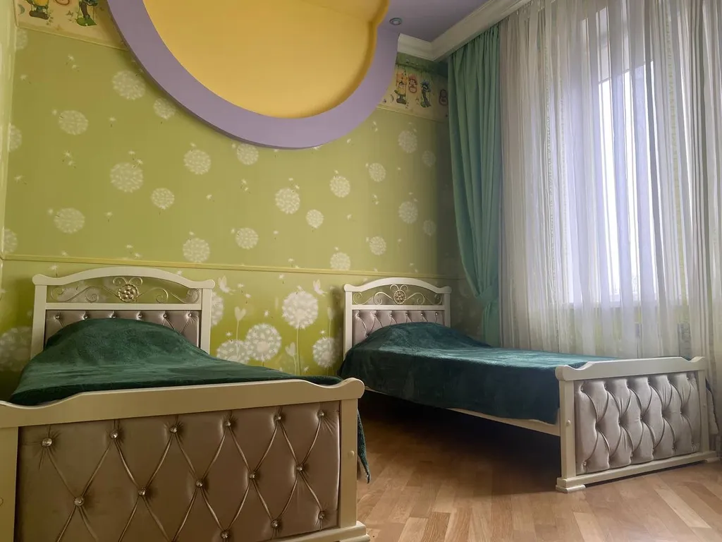 Уютный дом с прилегающей территорией, парк в шаговой доступности