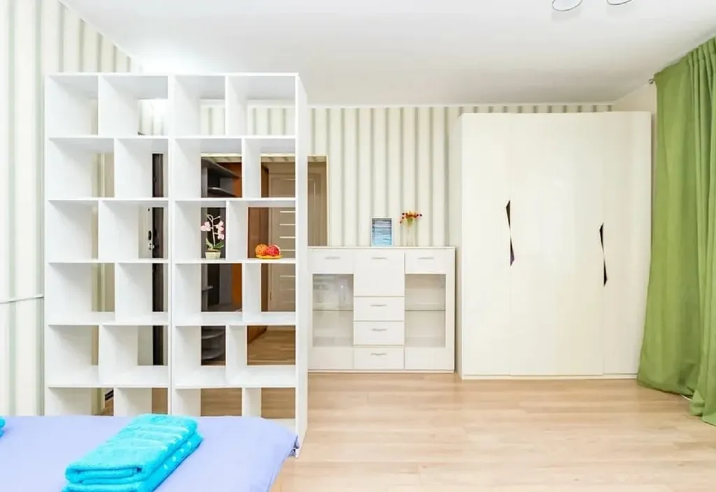 Уютная квартира рядом с ТРК Семья