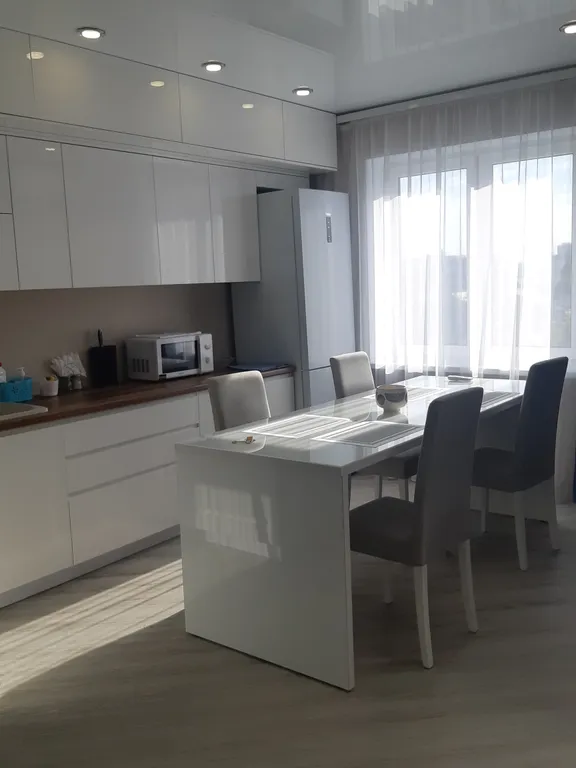 Элитная квартира у городского парка — аренда посуточно в Саратов