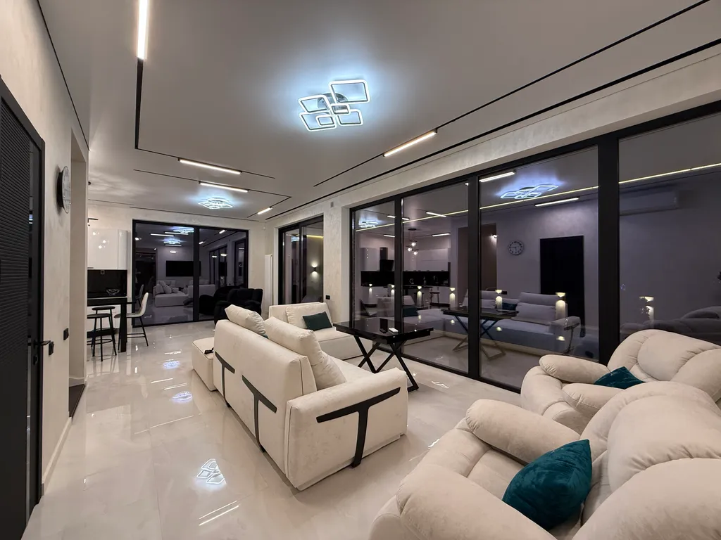 Вилла с бассейном и баней