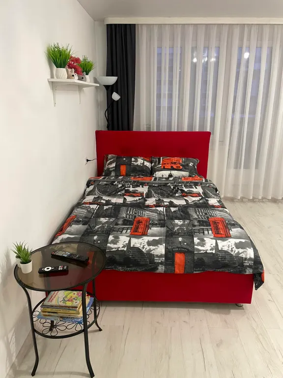 Уютная квартира с двумя спальнями и стильным интерьером