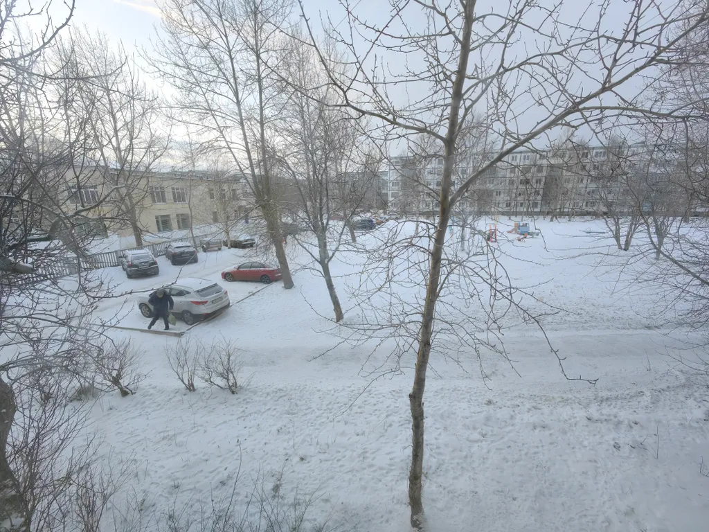 Отличное расположение: 1-к кв на Дзержинского, рядом с "Звездочкой"