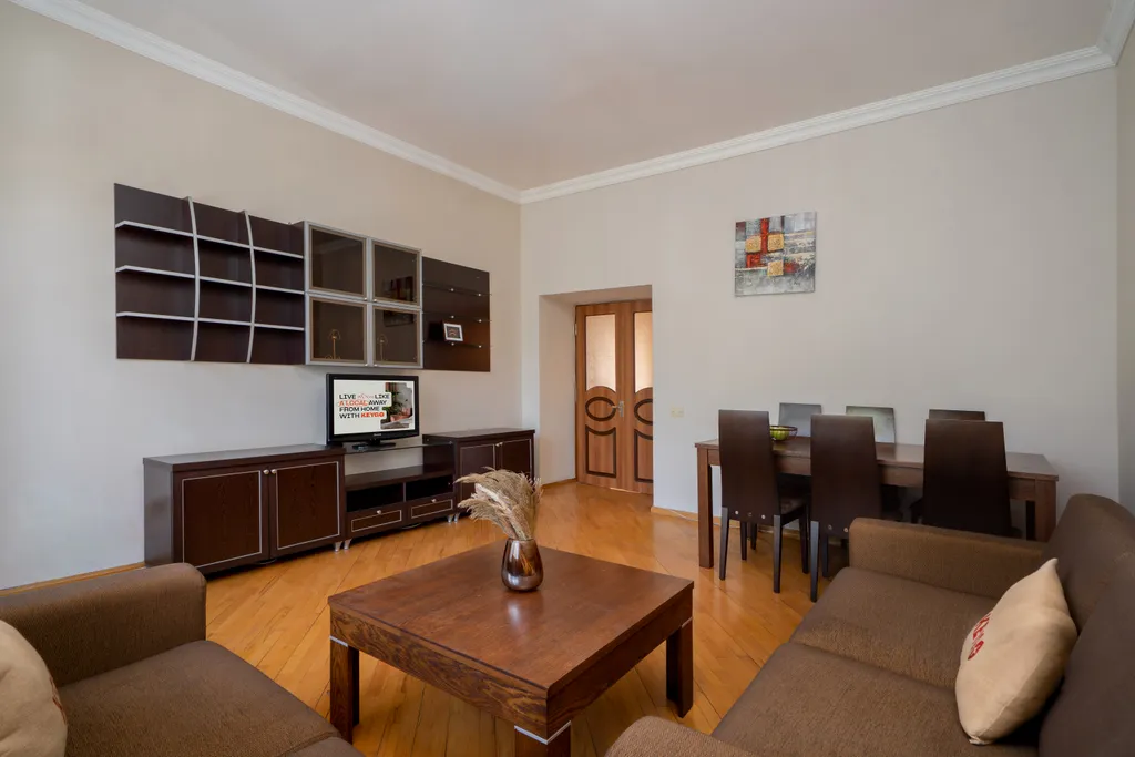 Квартира Апартаменты около Ереванского Оперного Театра — аренда посуточно в Ереван