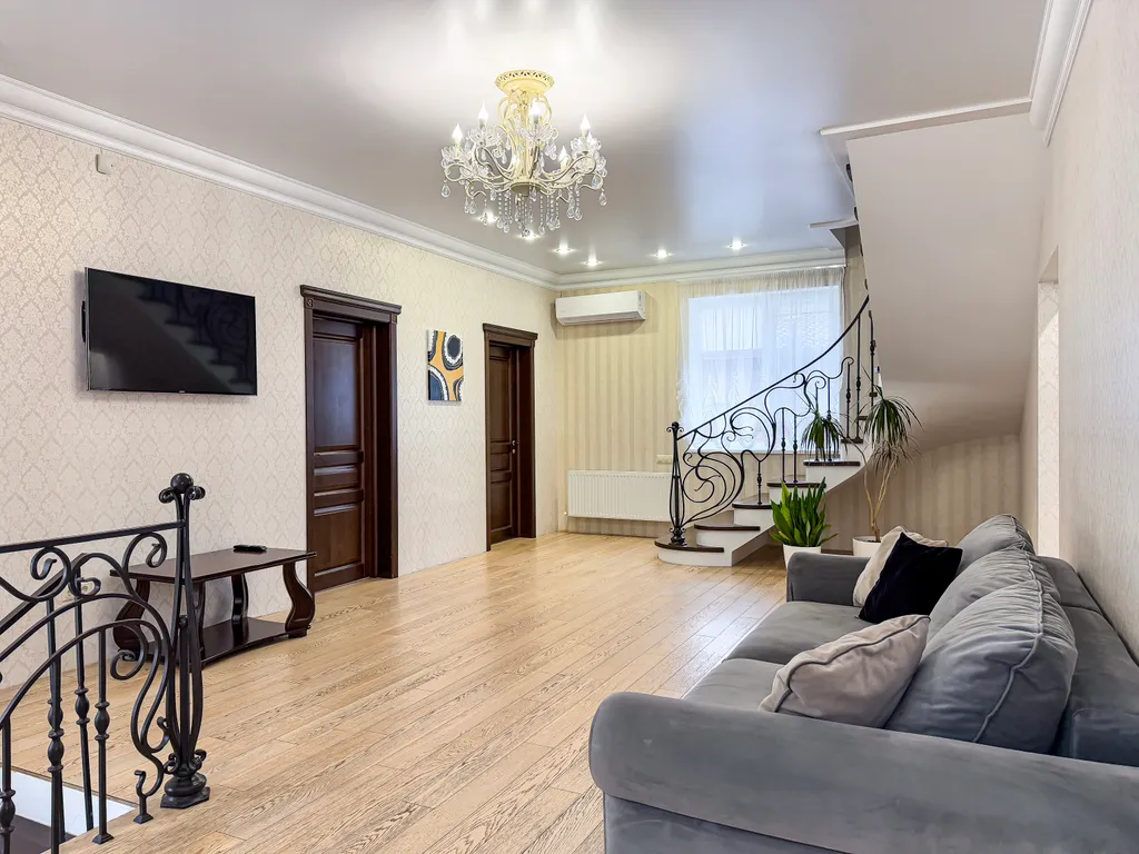 Уютный дом с видом на горы