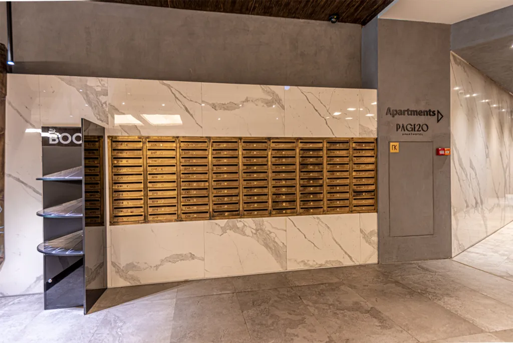 Видовые апартаменты с балконом