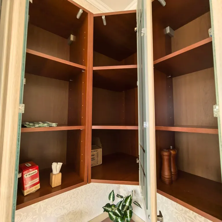 Большая 2-я квартира с отдельными 2-мя спальнями, отдельной кухней