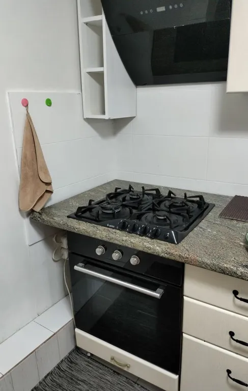 Уютный дом для большой семьи или компании в окружение сада