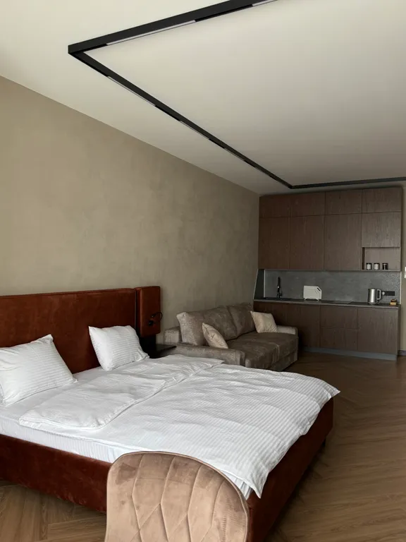 Квартира Студия с видом на озеро — аренда посуточно в Махачкала