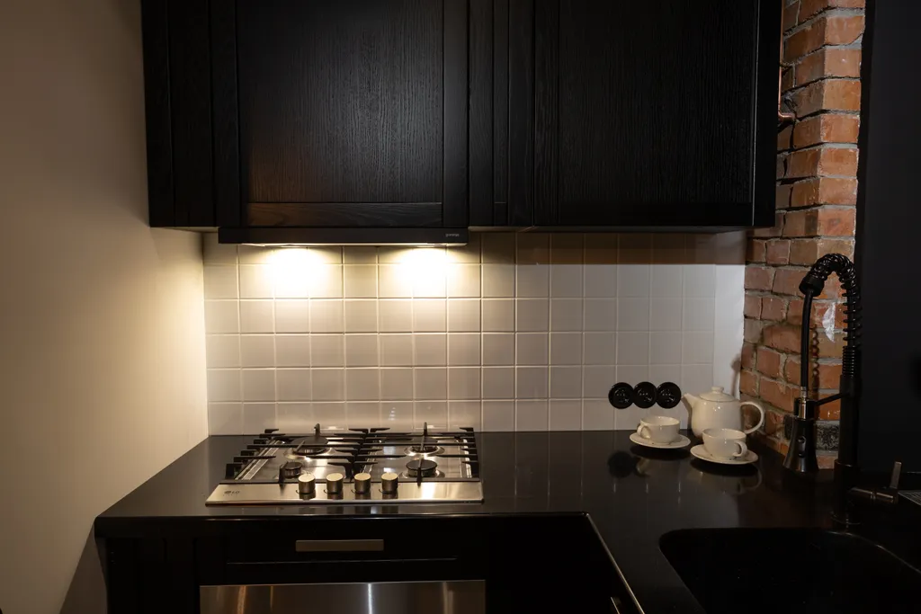 Апартаменты с видом на Исаакиевский собор и канал в центре Петербурга