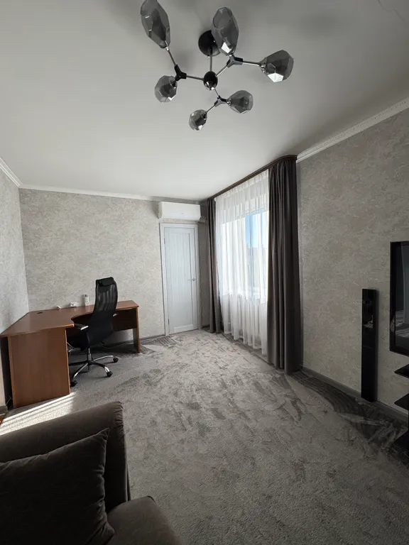 Уютная квартира возле Бювета и Аллеи Любви