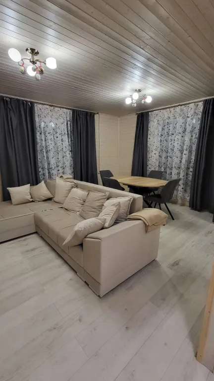 Коттедж Уютный теплый дом для отдыха в 15 километрах от КАД — Агалатово