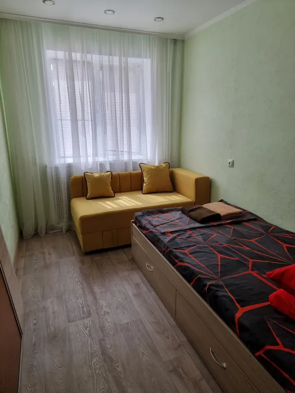 Квартира в центре города — аренда посуточно в Ачинск