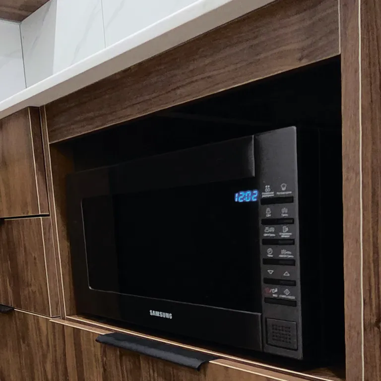 Люкс студия 1+1 у самого моря, 10м до пляжа