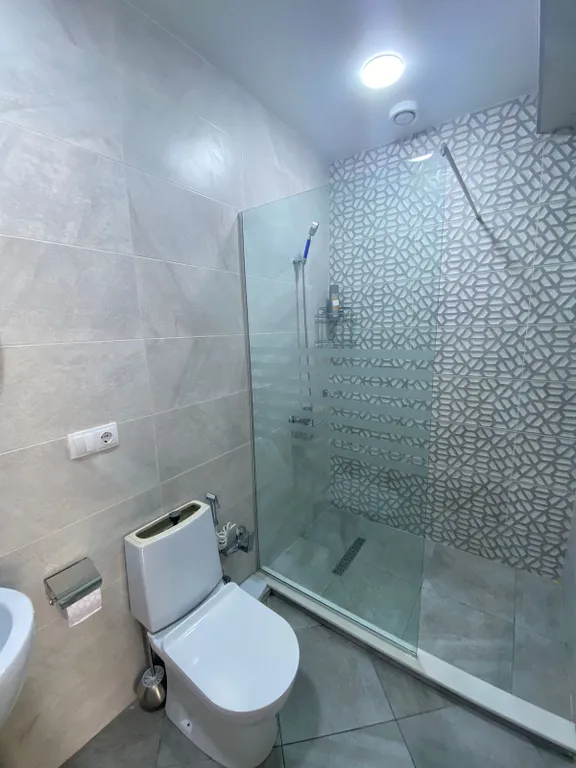 Просторная квартира в 10 минутах от Старого Тбилиси