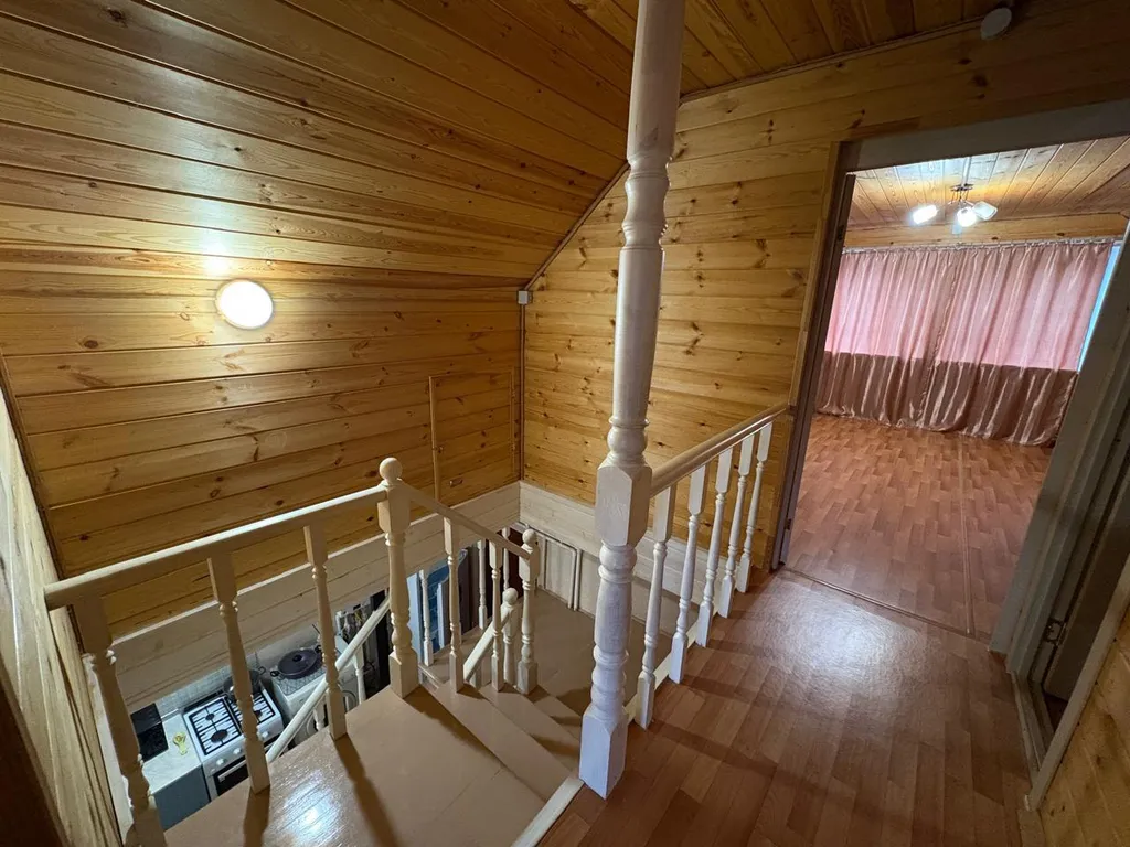 Уютный дом в прибрежной зоне рядом с центром  города