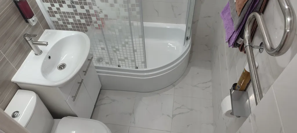 Шикарная двушка с евроремонтом в центре, экскурсионное сопровождение