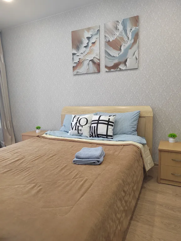 Комфортная, уютная квартира в Луговом