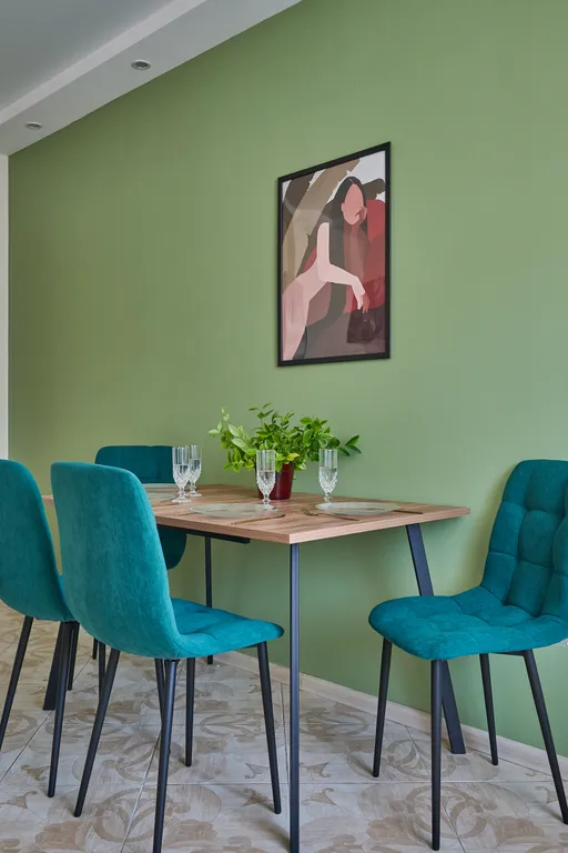 Дизайнерcкая двушка c видoм на стадион Kрaснoдaр