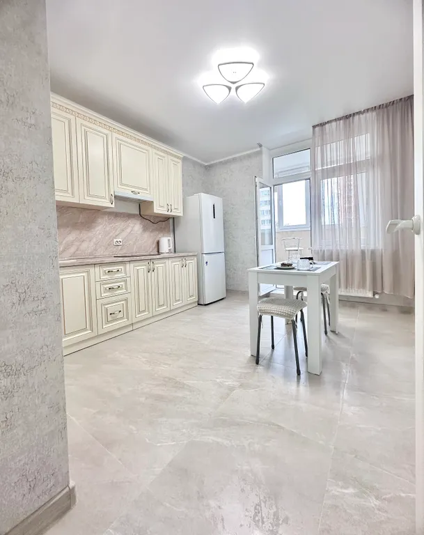 Уютная и чистая квартира с видом на парк Галицкого.