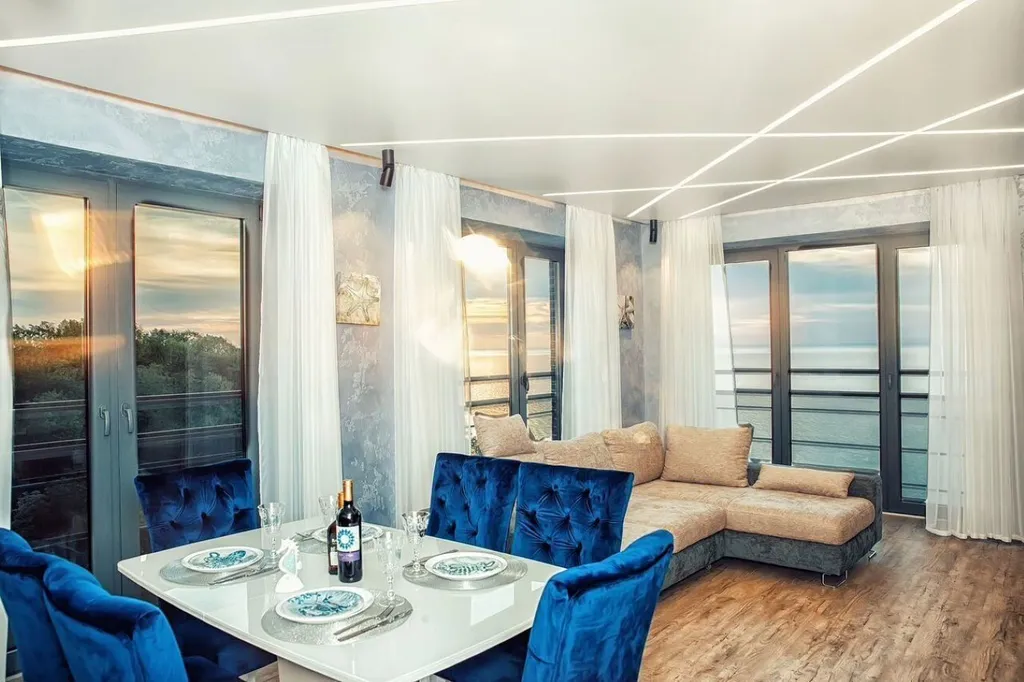 Шикарная квартира евpoпейского уpовня с видом на море