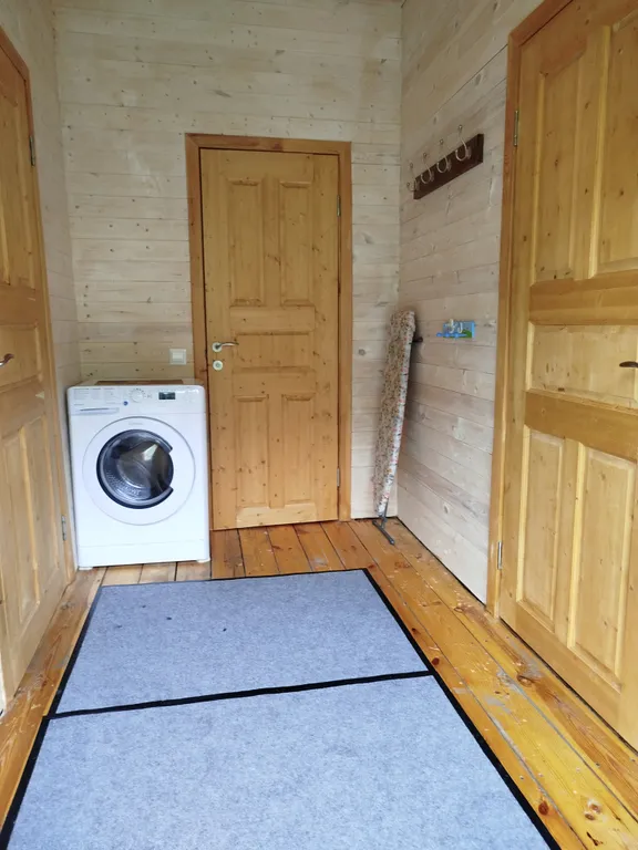 Коттедж с баней и тёплым джакузи