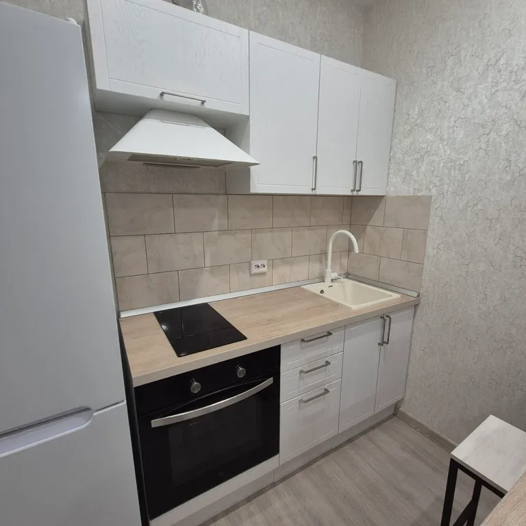 Евродвушка у аэропорта