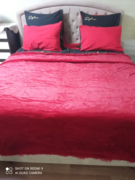 Центр у кремля рядом с 400 летним дубом. Есть отчетные документы.