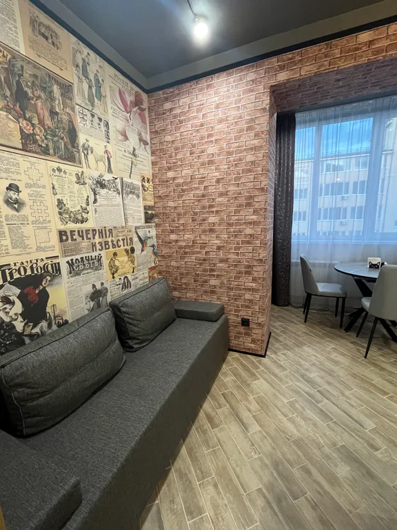 Новая 2-х комнатная квартира с дизайнерским ремонтом в стиле лофт