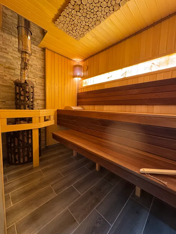 Апартаменты V с бассейном