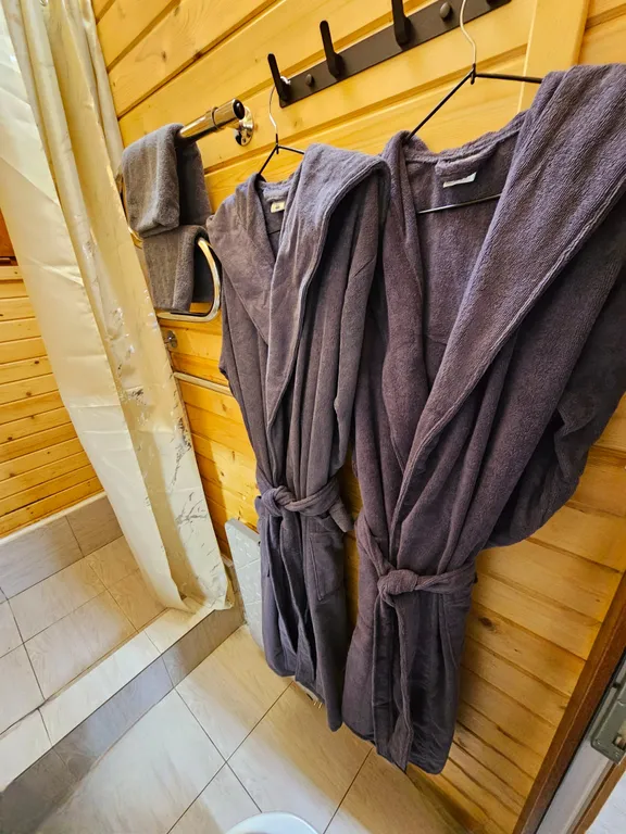 Бунгало у реки