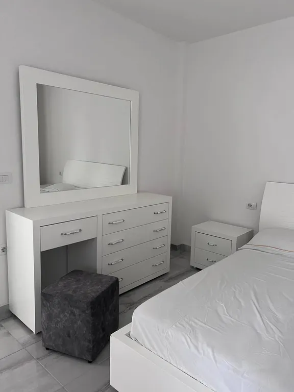 Апартаменты White (1+1)