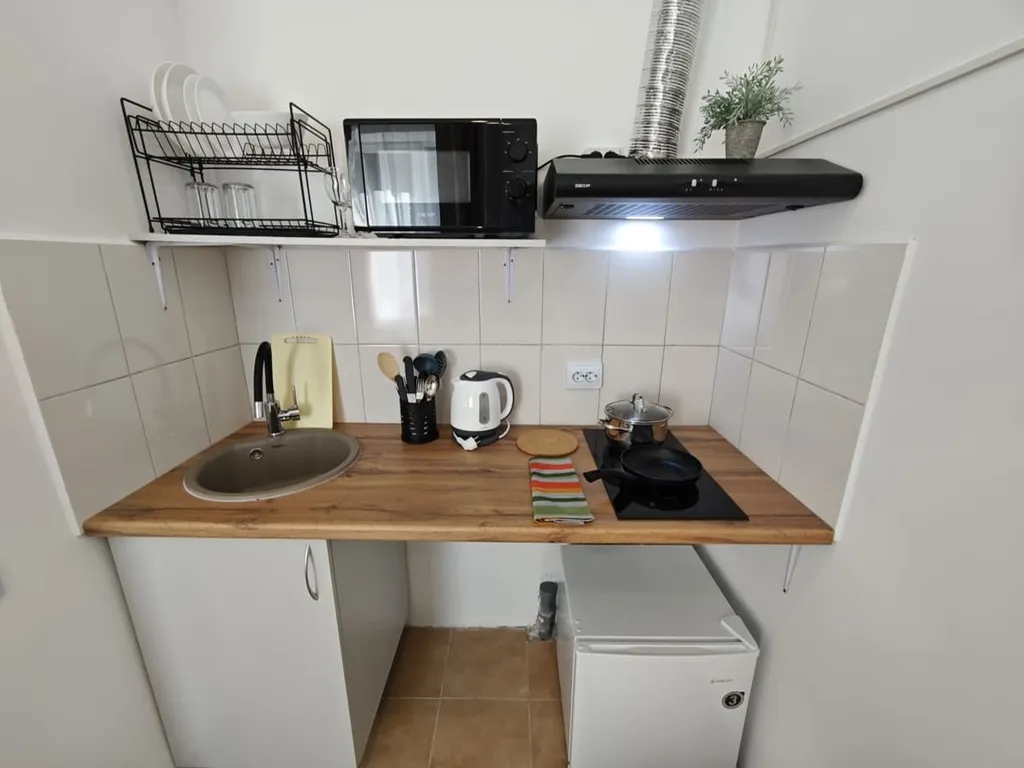 Уютная студия на двоих с кроватью-трансформером