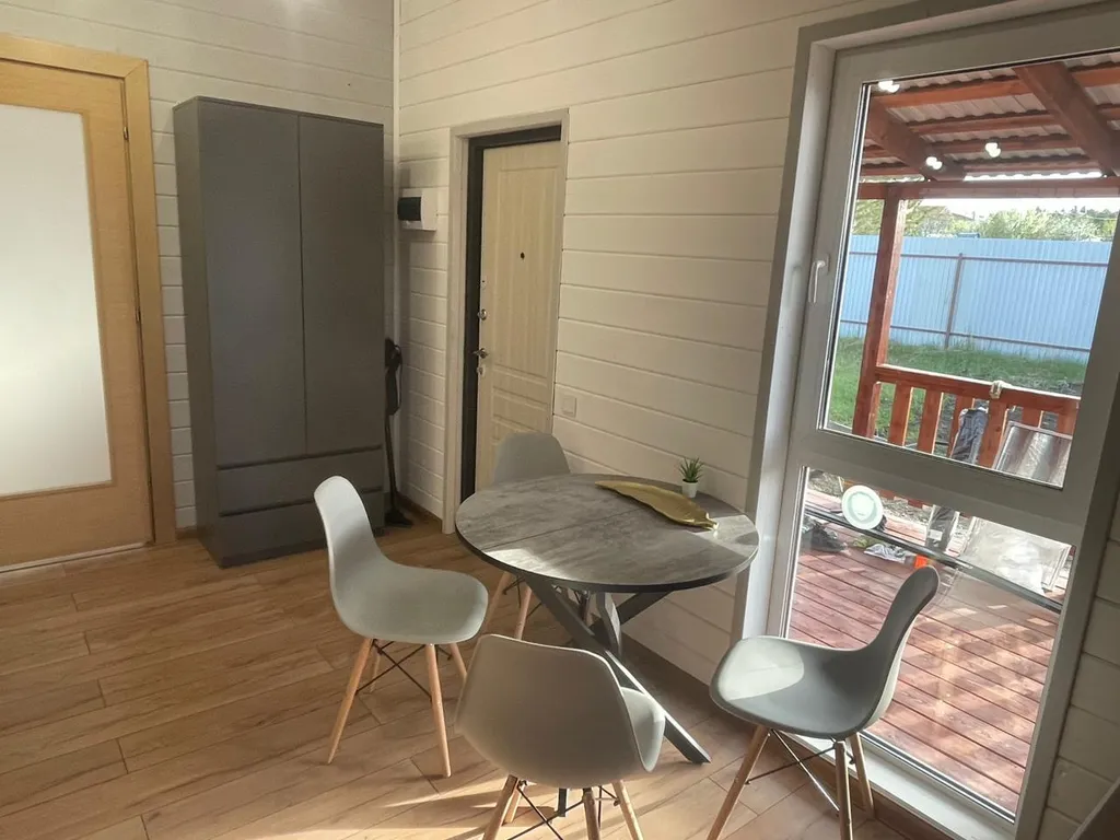 Дом у соснового леса