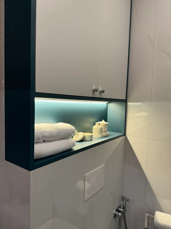 Яркая и современная квартира около Западного пляжа