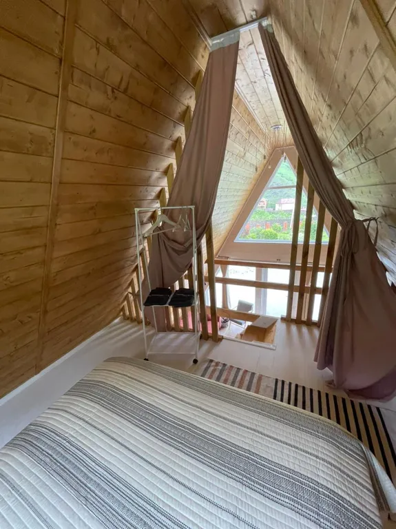 Коттедж Модерн рядом с рестораном "Долина Солнца"