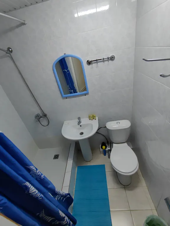 Уютный семейный отдых в центре Адлера на 4 человека