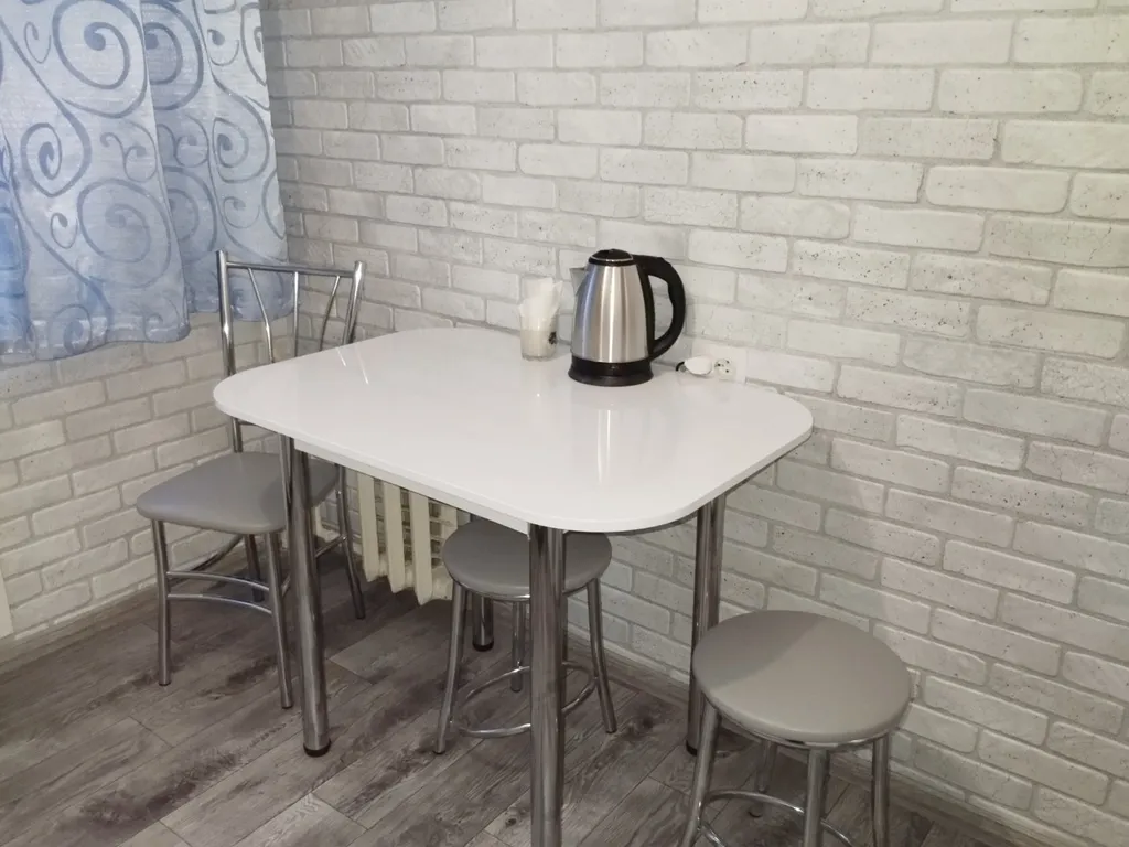 3 раздельных спальных места всегда горячая вода, уютная кв в центре города