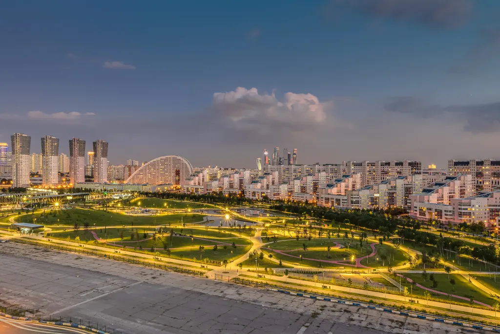 Квартира Просторные двухкомнатные апартаменты с видом на парк — Москва