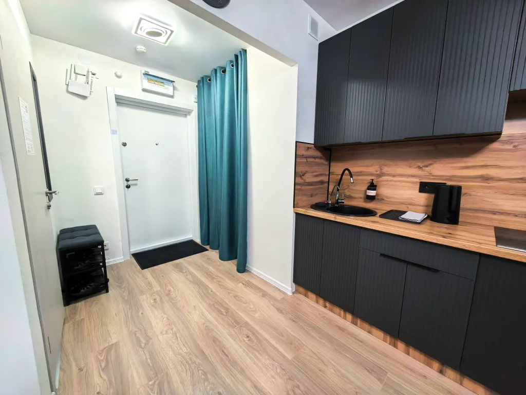 Новая вместительная квартира у МРНЦ им. Цыба