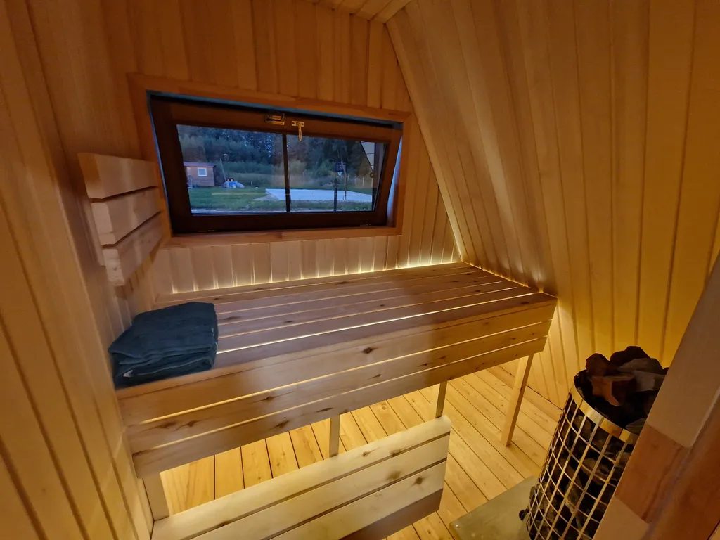 Коттедж ХолмЛес: уютный домик наедине с природой — Можайск